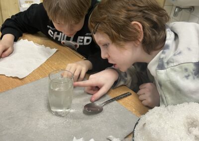 Experimente mit Schnee