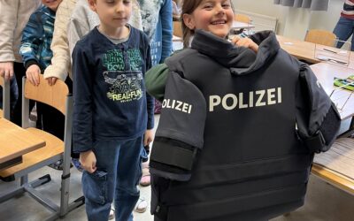 Kinder Polizei