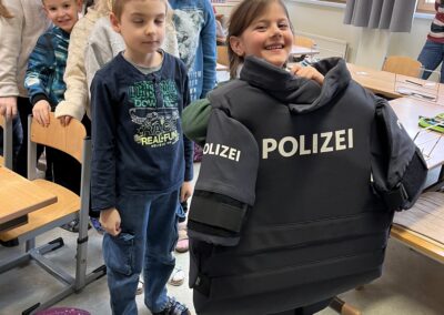 Kinder Polizei